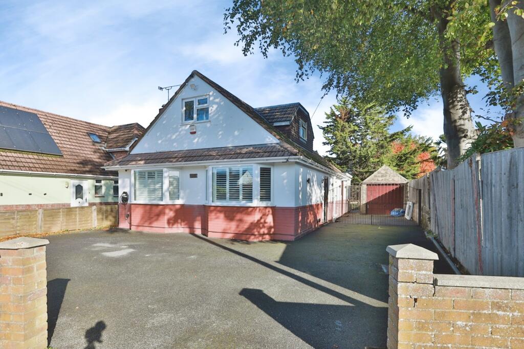 Castle Lane West, THROOP, Bournemouth, Dorset, BH8