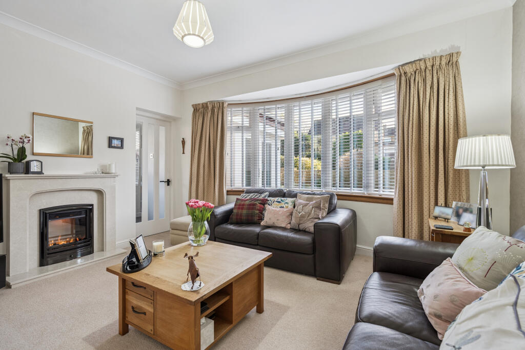 Whitehill Place, Stirling, FK8 photo 4