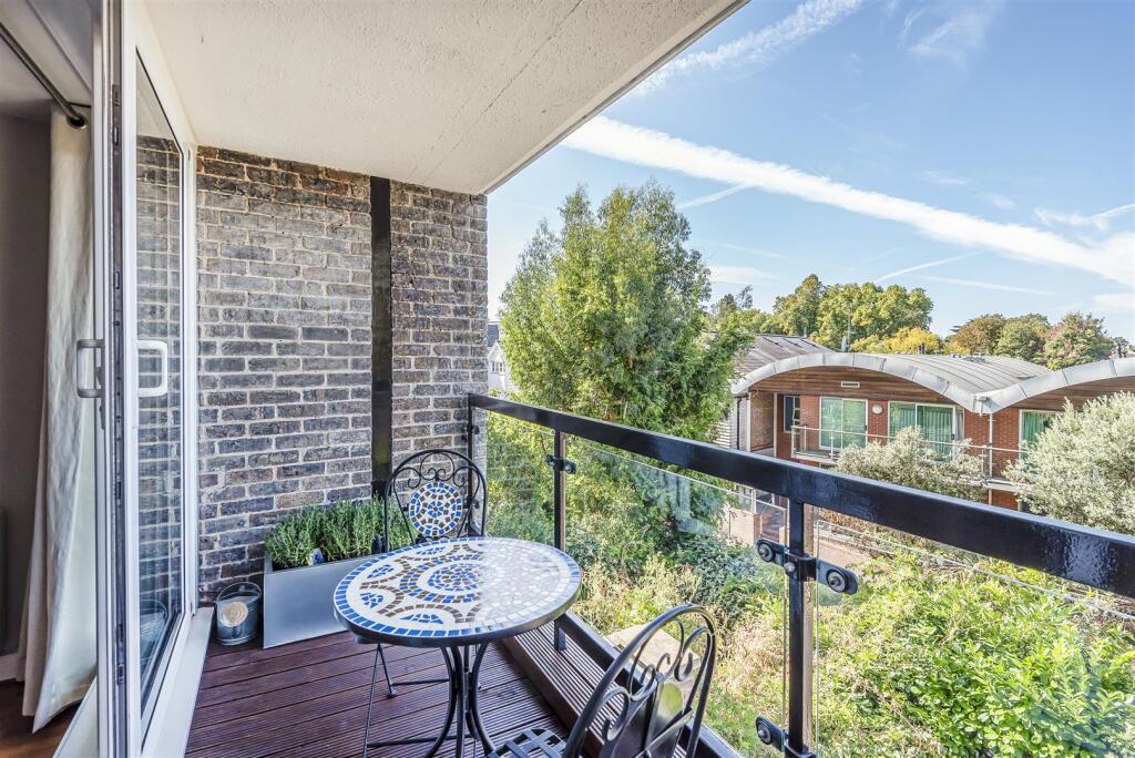 Main image of property: Petersham Road, Richmond