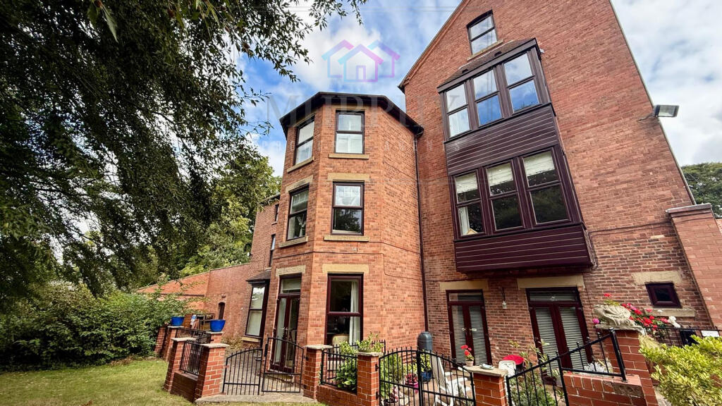 Apartment in Wakefield - View 3