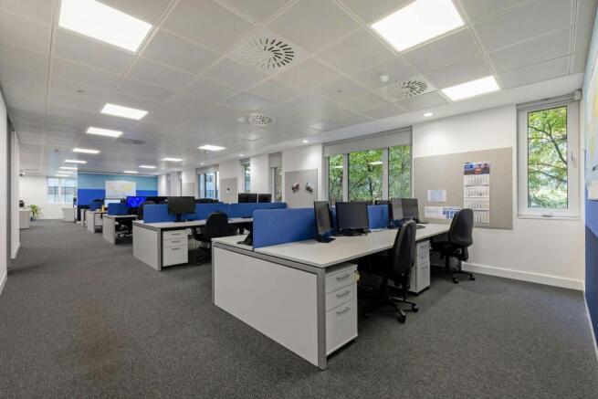 114322_F-H-Bertling-Logistics-Aberdeen-Ltd-Aspect-Gate-15_low.jpg