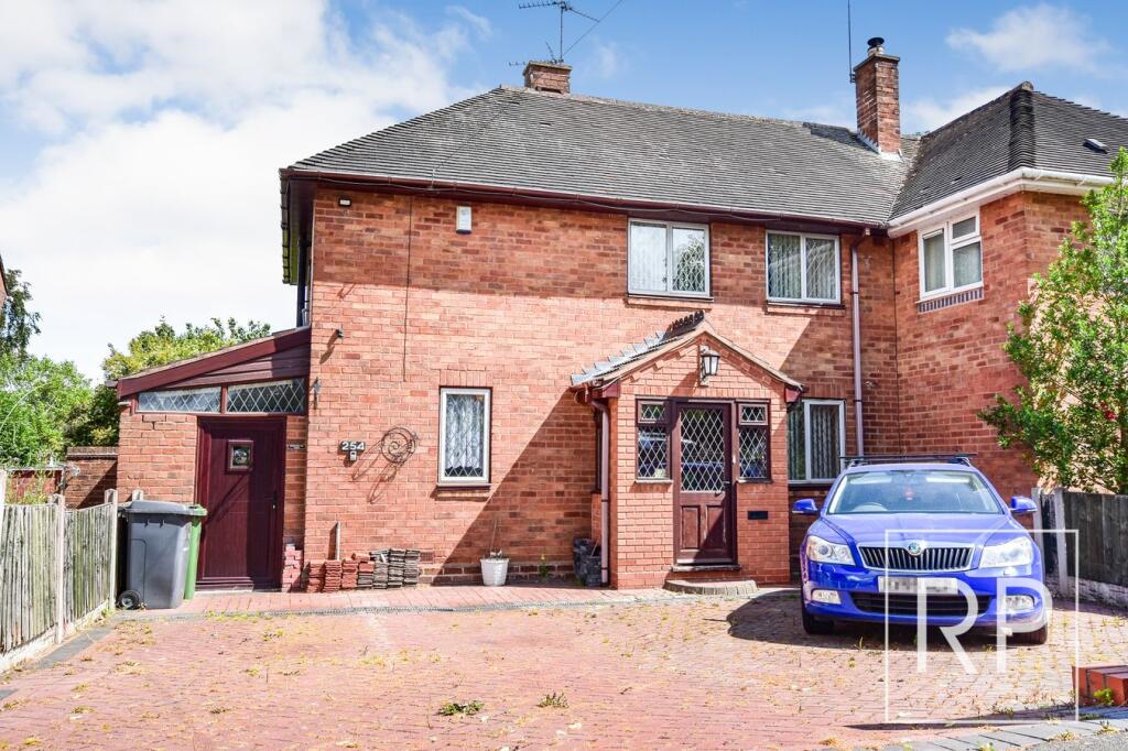 Main image of property: Castlecroft Road, Castlecroft, Wolverhampton, WV3