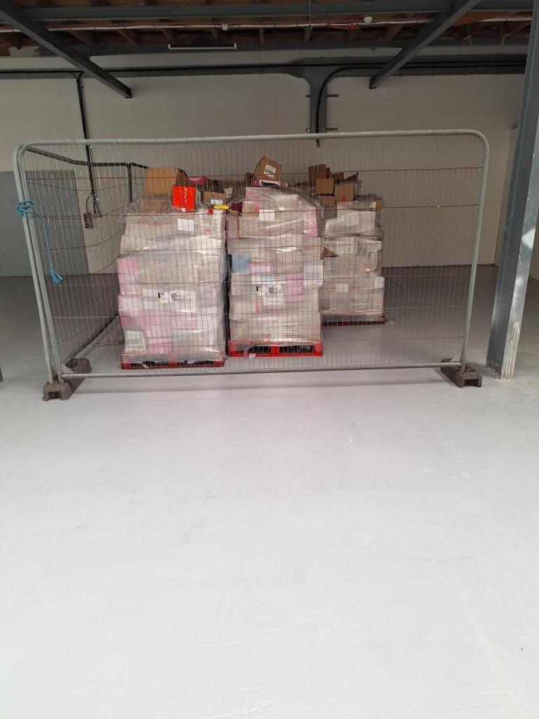 Suitable for pallet storage and bulk goods