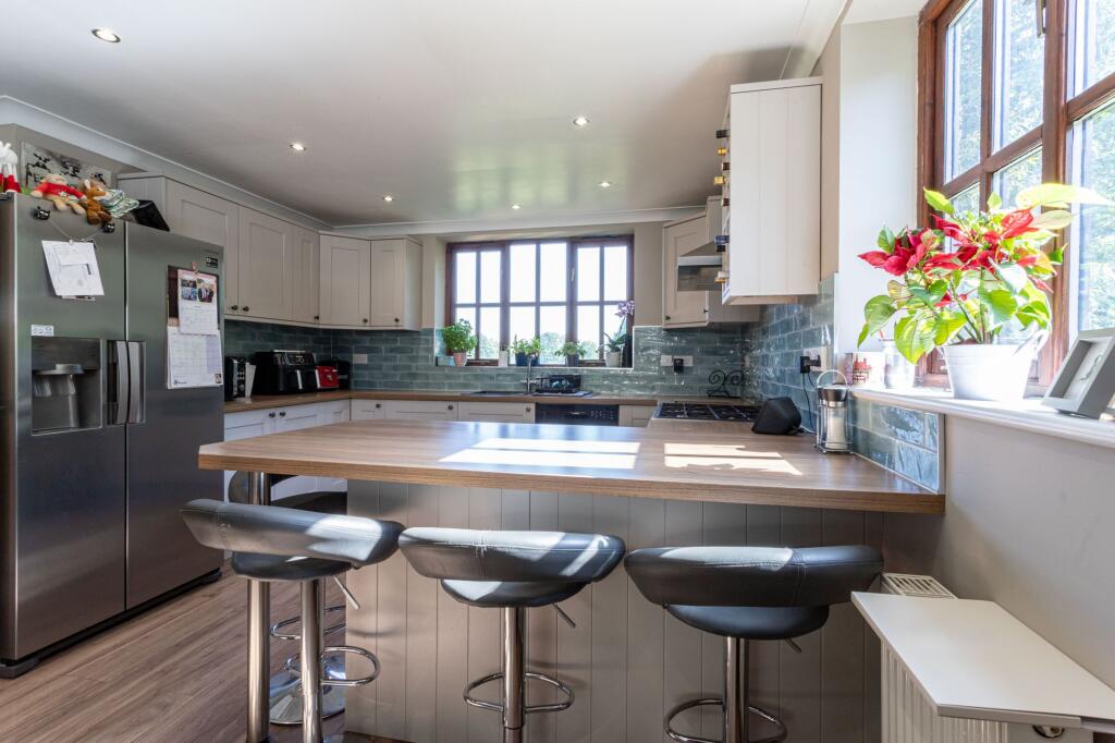 House in Hart, Mattingley - View 3
