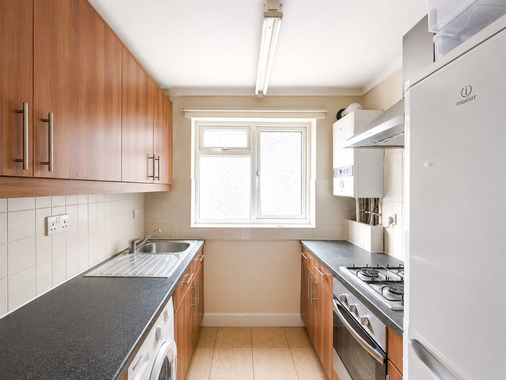Apartment in London - View 3