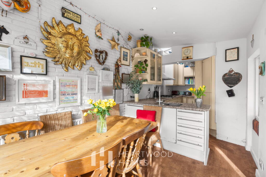 Additional image 8 of Pondfield Crescent, St Albans, AL4 9PF