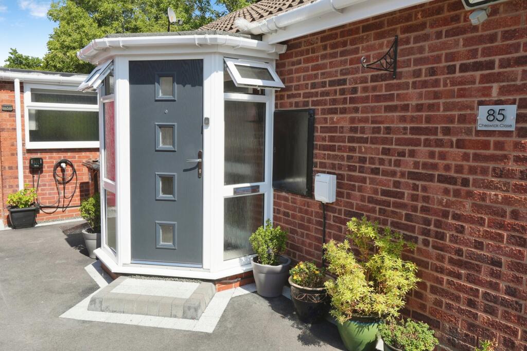 House in Redditch, Winyates Green - View 3