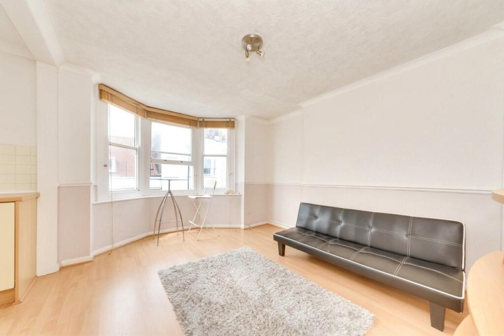 Apartment in Brighton, Kemptown - View 2