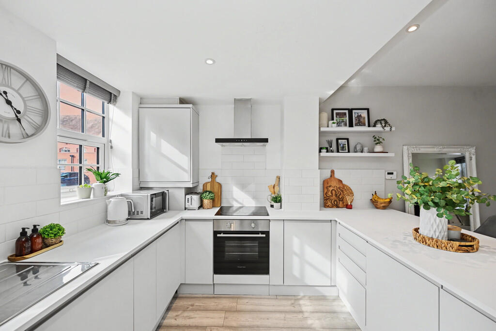 Eastlands Mews, Rugby photo 4