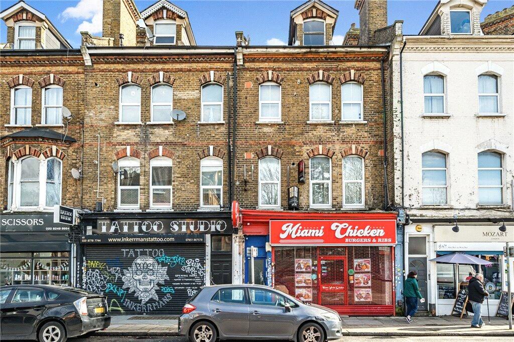 1-bed flat on Anerley Road, London, £155,000