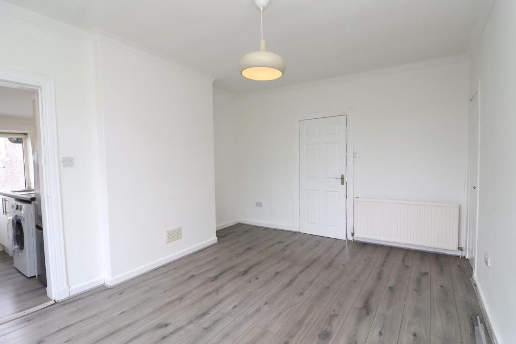 Apartment in Glasgow - View 3