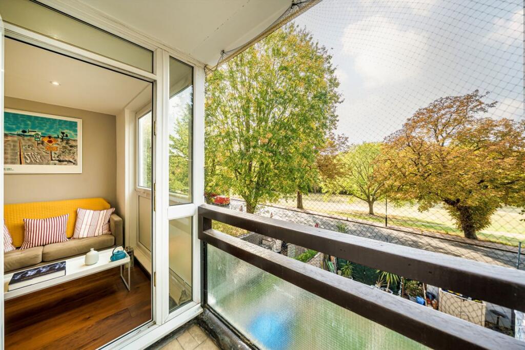 Apartment in London - View 4