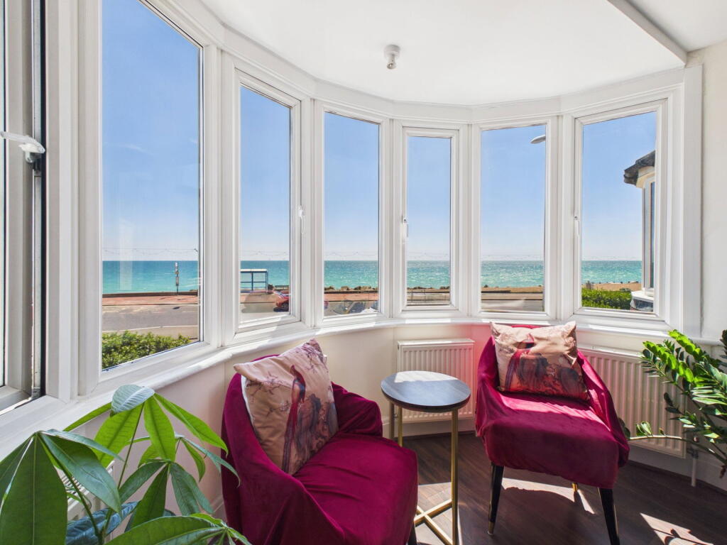 Brighton Road, Worthing, BN11 2HA photo 5
