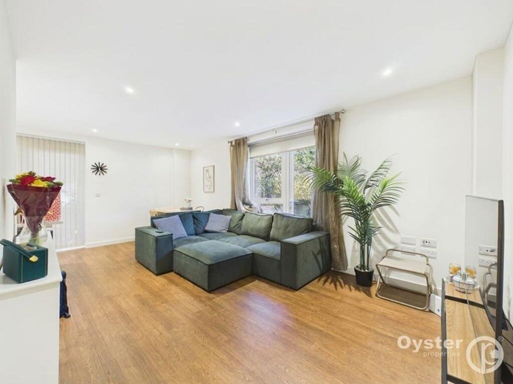 Apartment in London - View 2