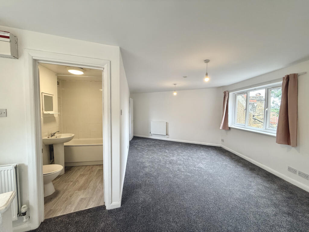 47-55 Knowles Hill Crescent, London , SE13 photo 3