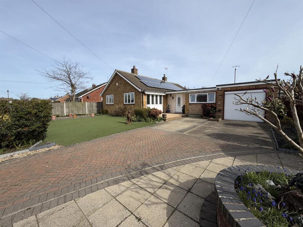 Main image of property: Longden Avenue, Oulton Broad, NR32