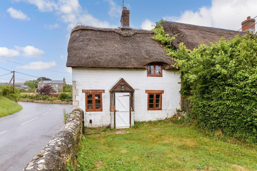 Main image of property: Hunny Hill, Brighstone, Isle of Wight