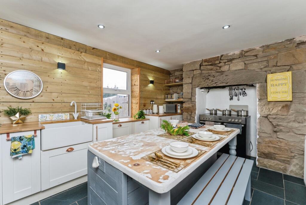 Penyffordd, Holywell, Flintshire, CH8 photo 3