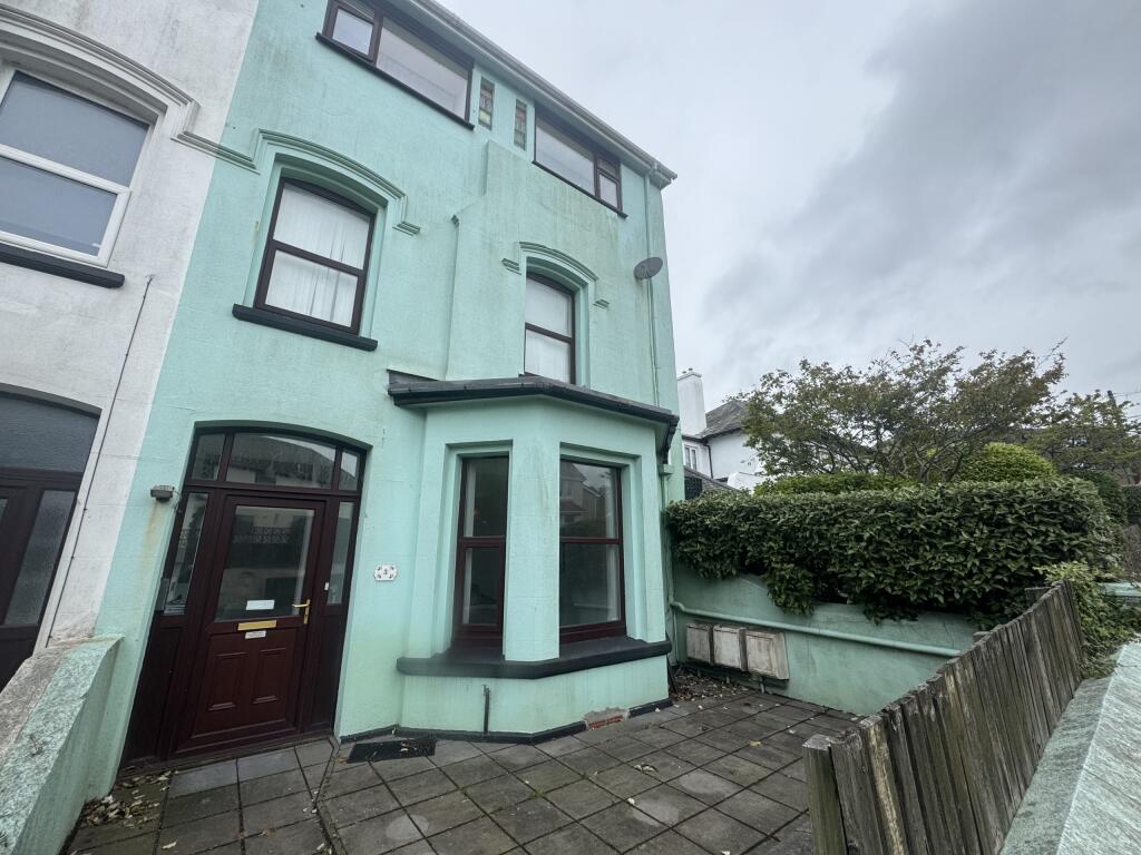 Main image of property: 3 Laureston View , Ballaquayle Road , Douglas , Isle of Man , IM2 5DA