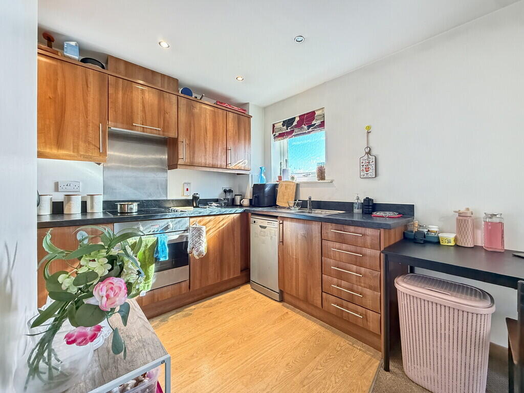 Apartment in Colchester, Essex - More