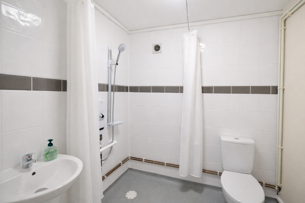 Apartment in Harlow, Brays Grove - More