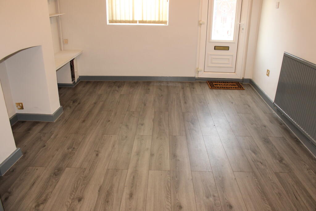 House in Chester, Holywell - More