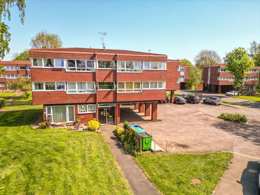 Main image of property: Cleaver Gardens, Nuneaton, CV10