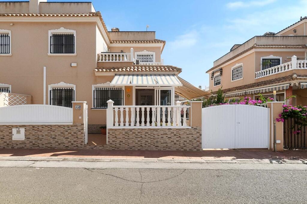 Main image of property: Valencia, Alicante, Torre de la Horadada