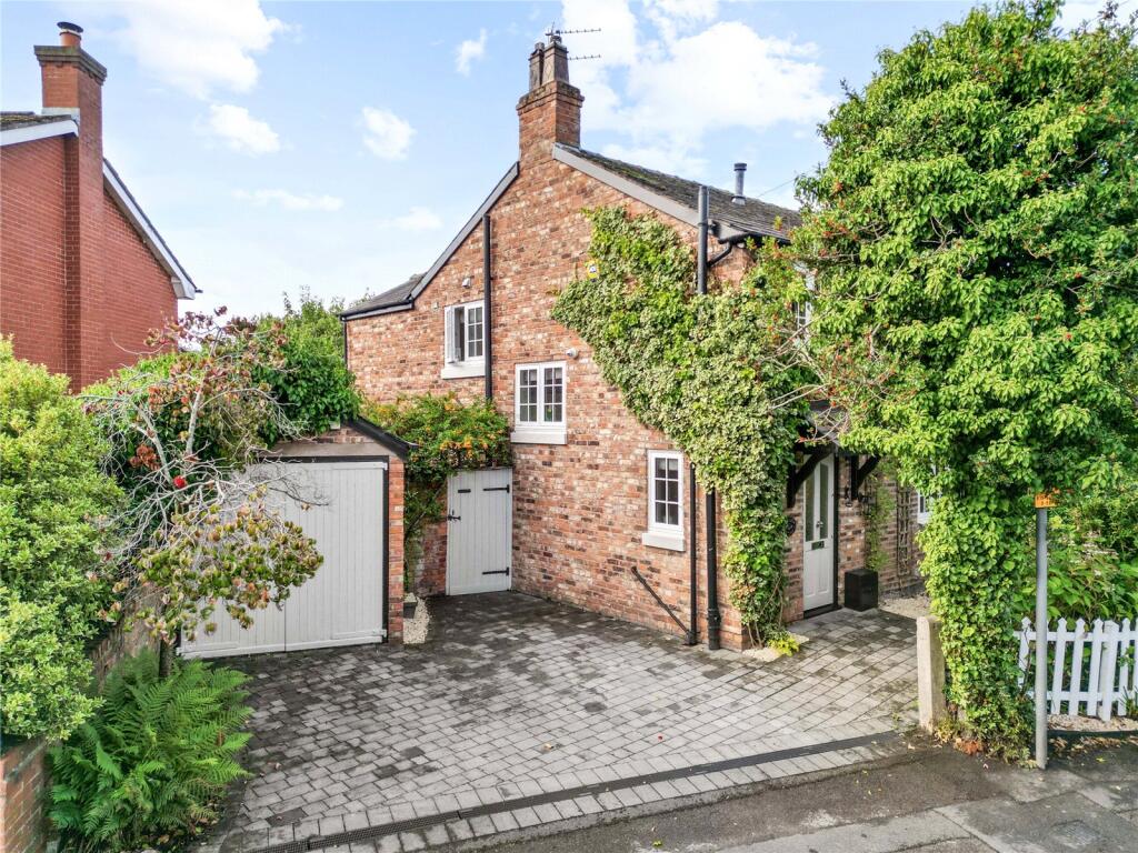 House in Trafford, Timperley - View 2