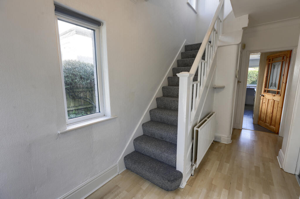 House in Ilkley, White Cross, Tranmere Park - More