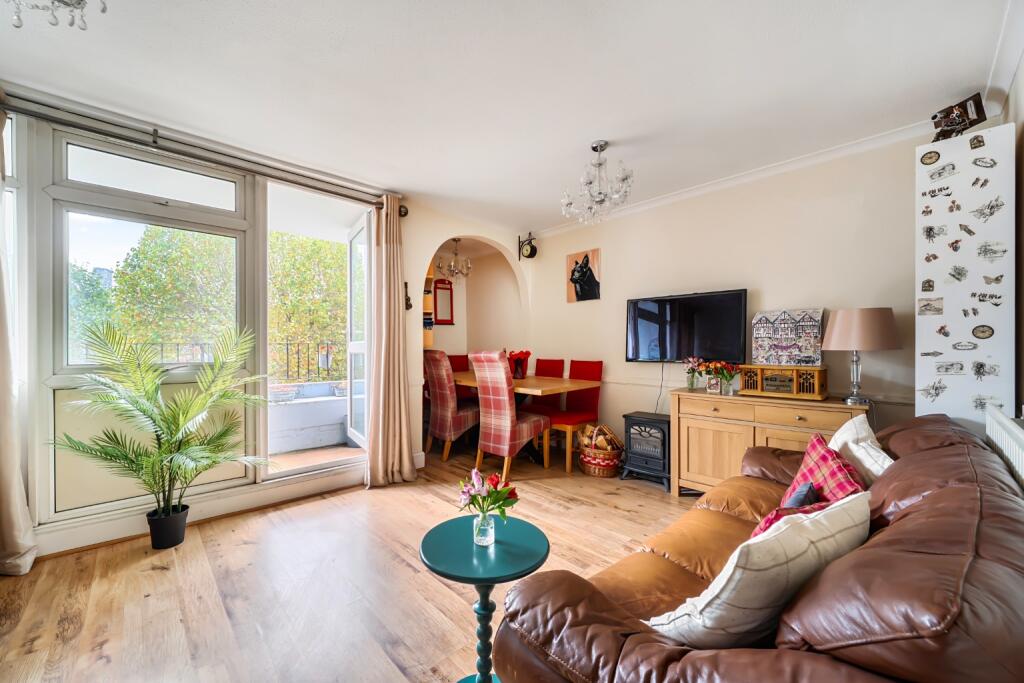 Apartment in London - View 2