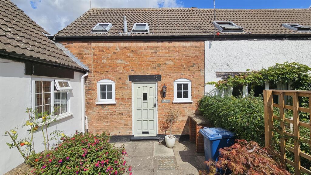 Main image of property: The Paddock, Bingham, Nottingham
