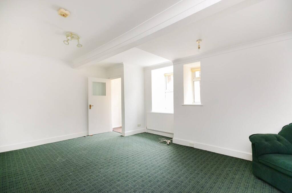 Main image of property: Drakefield Road, Heaver Estate, London, SW17