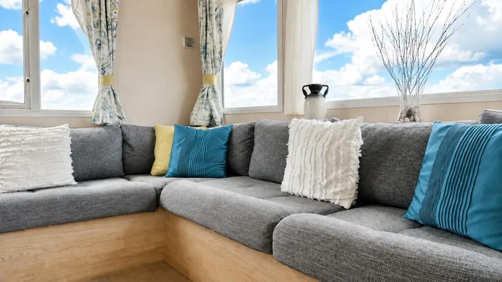 Main image of property: Seaview Holiday Park, St John's Rd, Whitstable , CT5 2RY