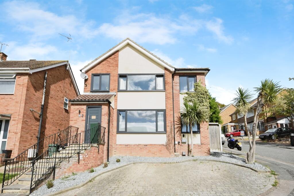 Main image of property: Stuart Way, Billericay