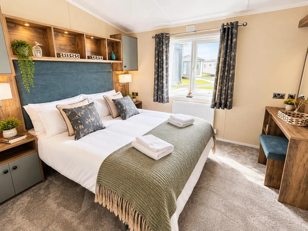 2025 Pemberton Avon, Winchelsea Sands Holiday Park, Pett Level Road, Winchelsea, East Sussex, TN36 4NB - More
