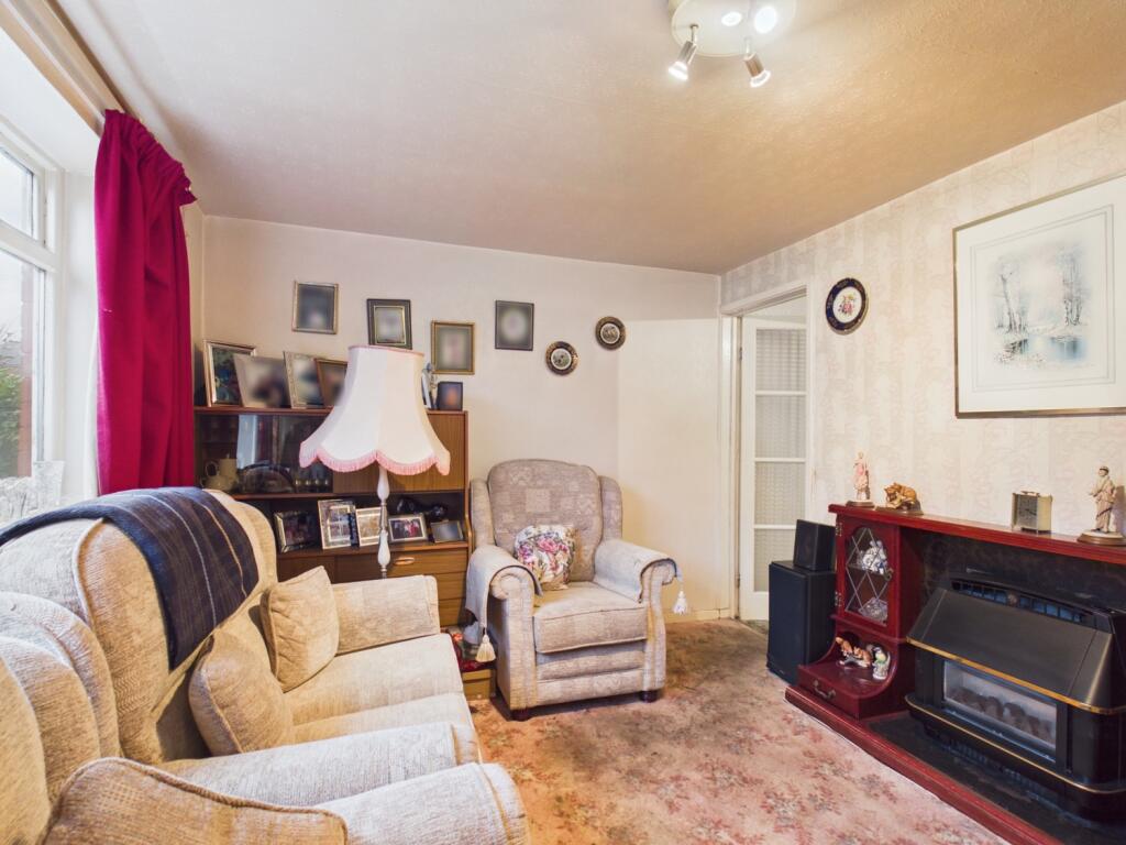 Woodbrook Close, Halifax, West Yorkshire, HX2 photo 4
