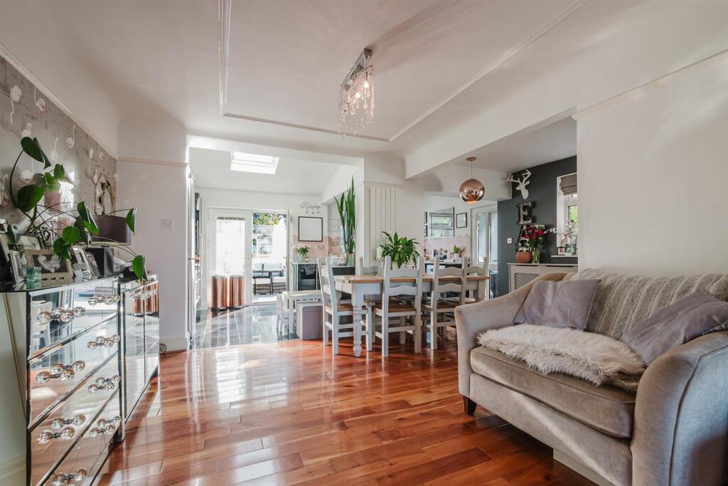 House in Trafford, Greater Manchester - More