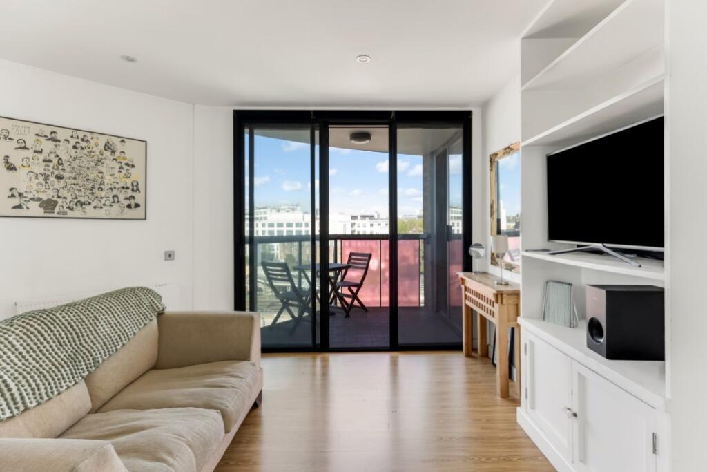 Apartment in London - View 4