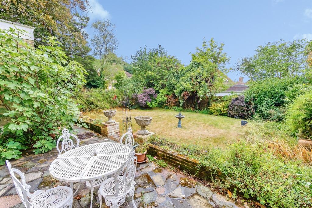 House in Tonbridge - View 5