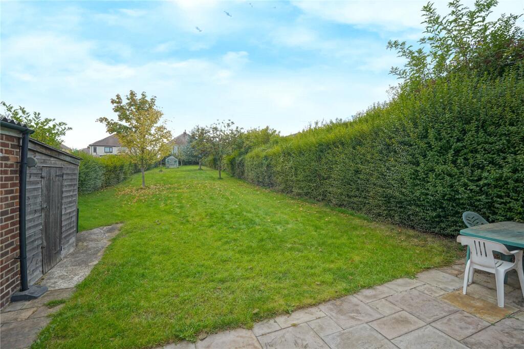 Bawtry Road, Hellaby, Rotherham, South Yorkshire, S66 photo 4