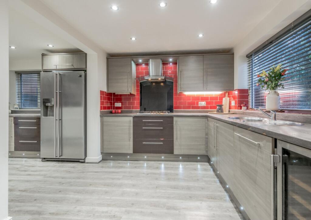 Additional image 7 of Whinney Brow, Bradford, BD10