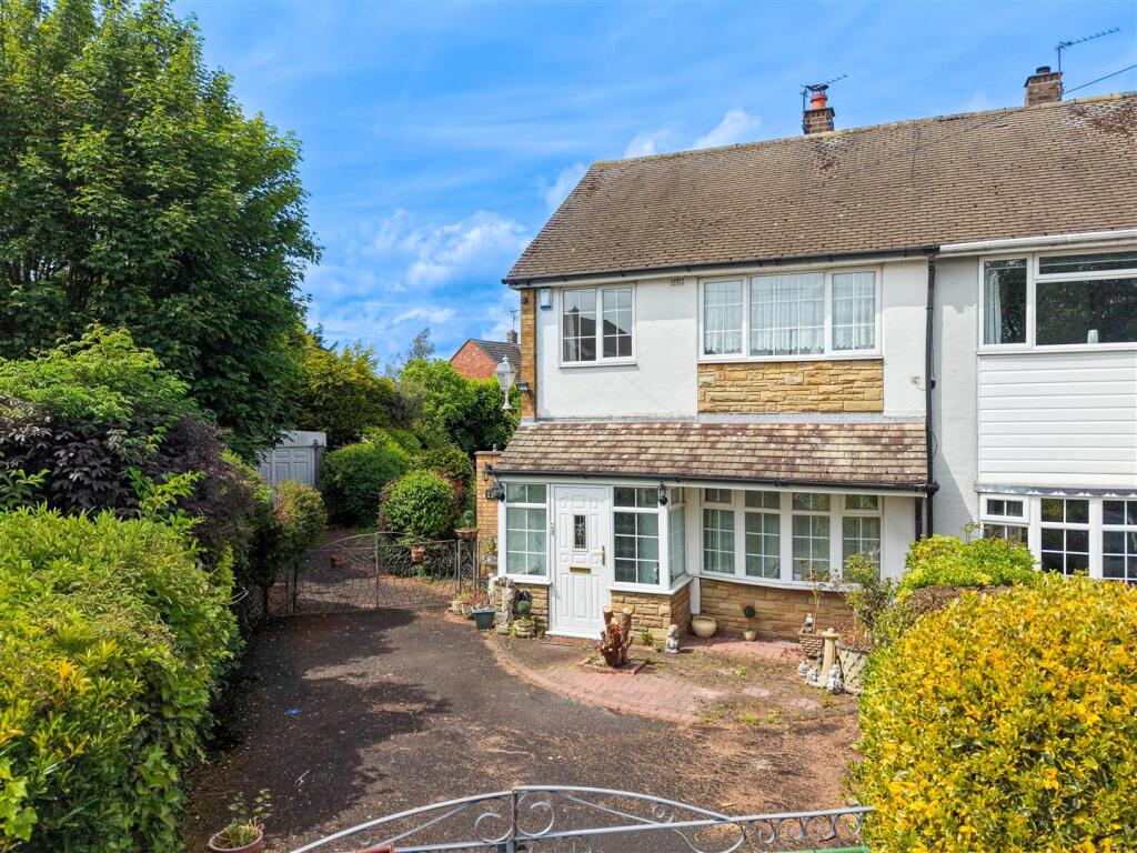 Main image of property: Simmonds Close, Walsall