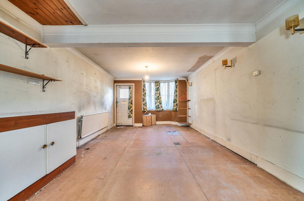 House in Watford - View 3