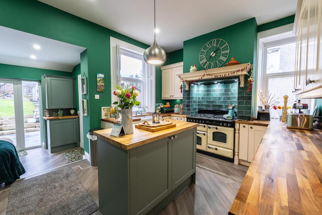 Drumbathie Road, Airdrie, ML6 6EL photo 2