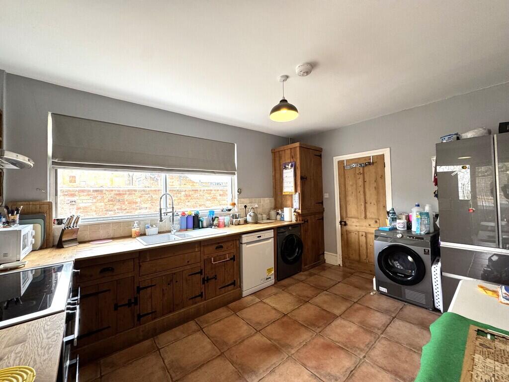 House in Peterborough - View 3