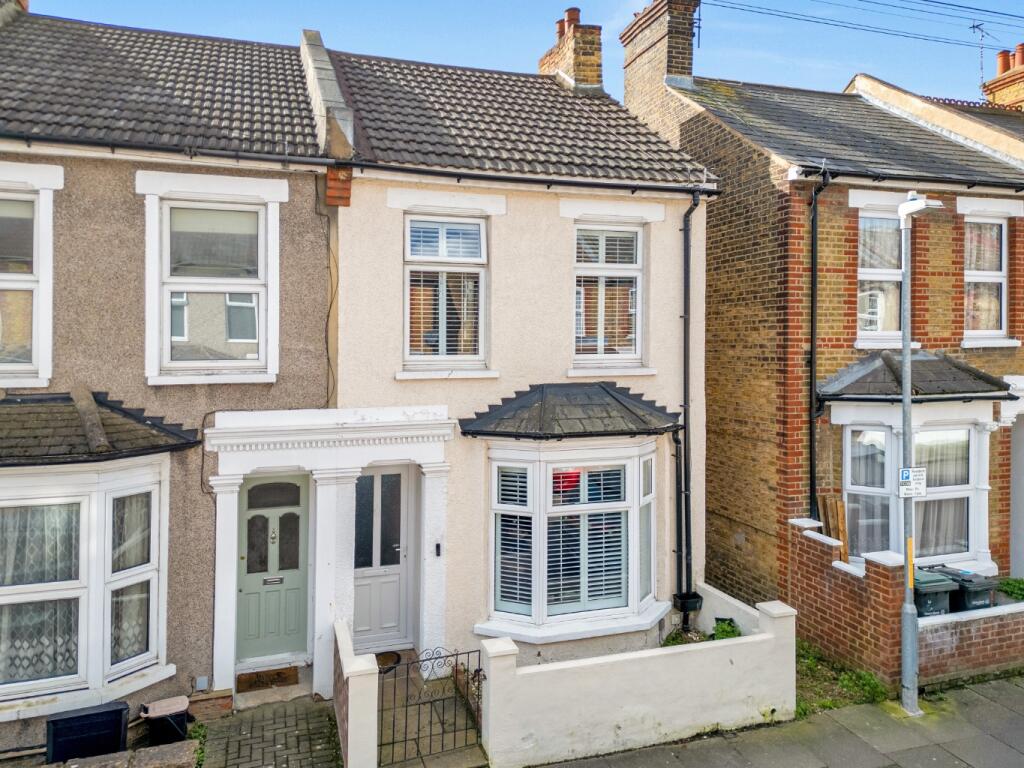 Main image of property: Havelock Road, Gravesend, Kent, DA11 0JG