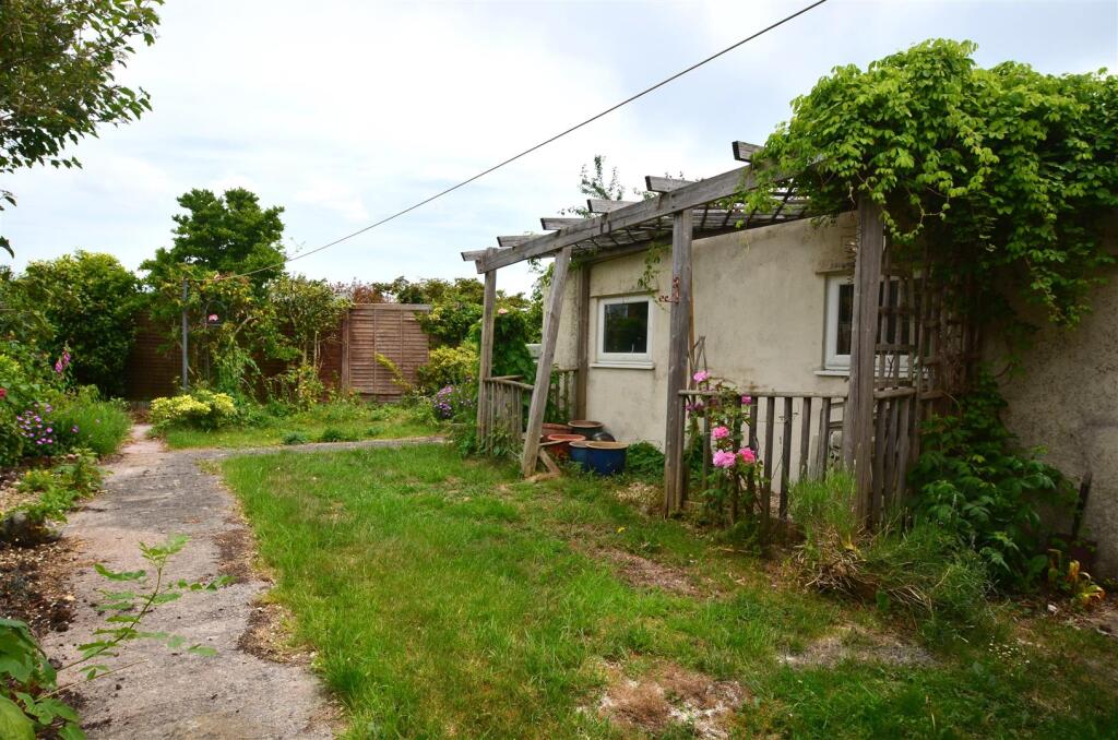 Mizzymead Rise, Nailsea - View 2