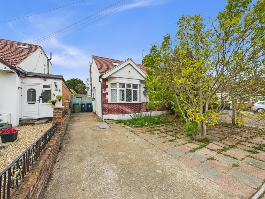 Main image of property: Islip Gardens, Northolt