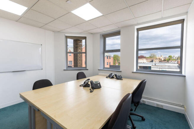 4 Person Office To Rent In Hitchin Hertfordshire